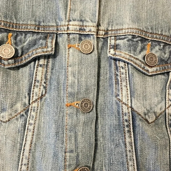 Aritzia Talula Edo Denim Cropped Jean Jacket Wash Size XS. - Picture 9 of 15